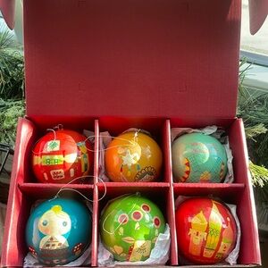 Crate & Barrel - A Set of 6 Christmas Around the World Ornaments